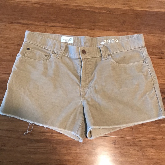 Gap 1969 Corduroy Shorts Beige Size 29r - Picture 2 of 2